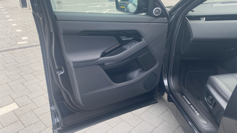 Land Rover Range Rover Evoque 1.5 P270e Dynamic SE 5dr Auto Hatchback